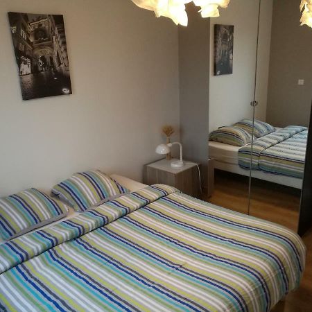 Grand Appartement Proche Chu Rouen Exteriör bild