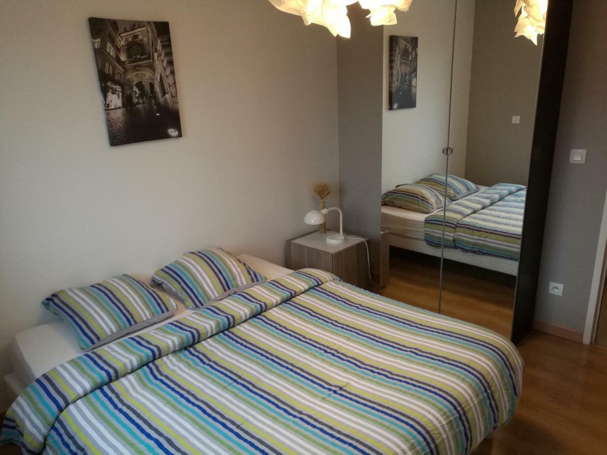 Grand Appartement Proche Chu Rouen Exteriör bild